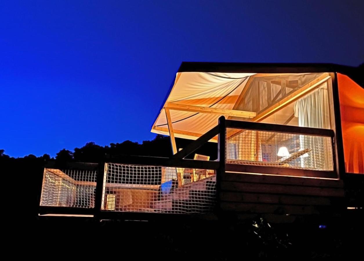 Glamping - Il Giardino Di San Giorgio "Armida" Hotel Montorgiali Bagian luar foto