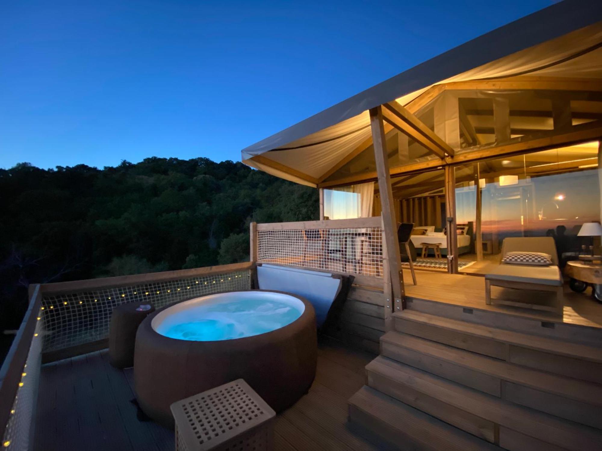 Glamping - Il Giardino Di San Giorgio "Armida" Hotel Montorgiali Bagian luar foto