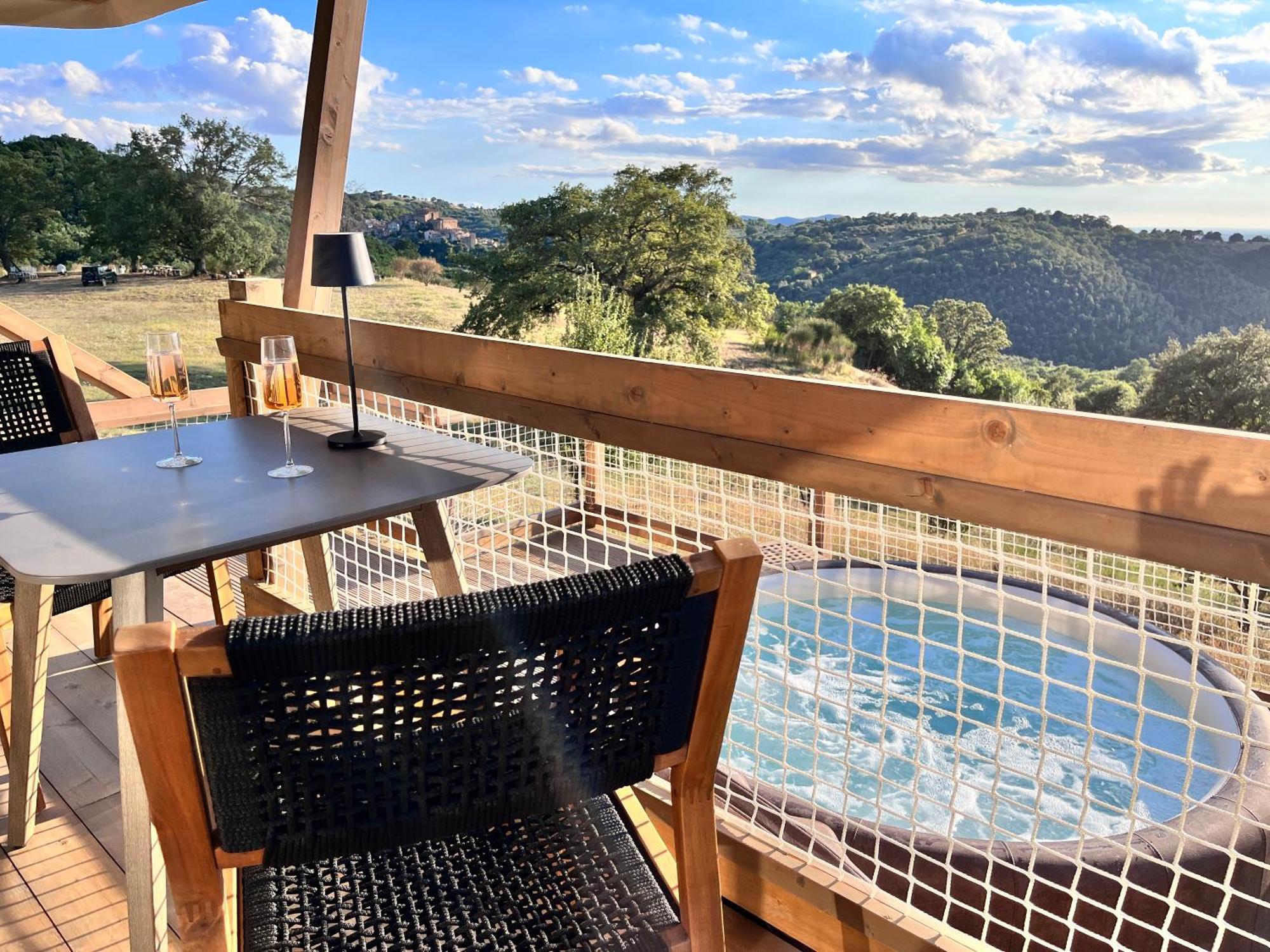 Glamping - Il Giardino Di San Giorgio "Armida" Hotel Montorgiali Bagian luar foto